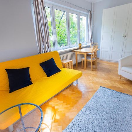 Hoza Str Apt. Great Location. Close To Everything. Apartment Warsaw Ngoại thất bức ảnh